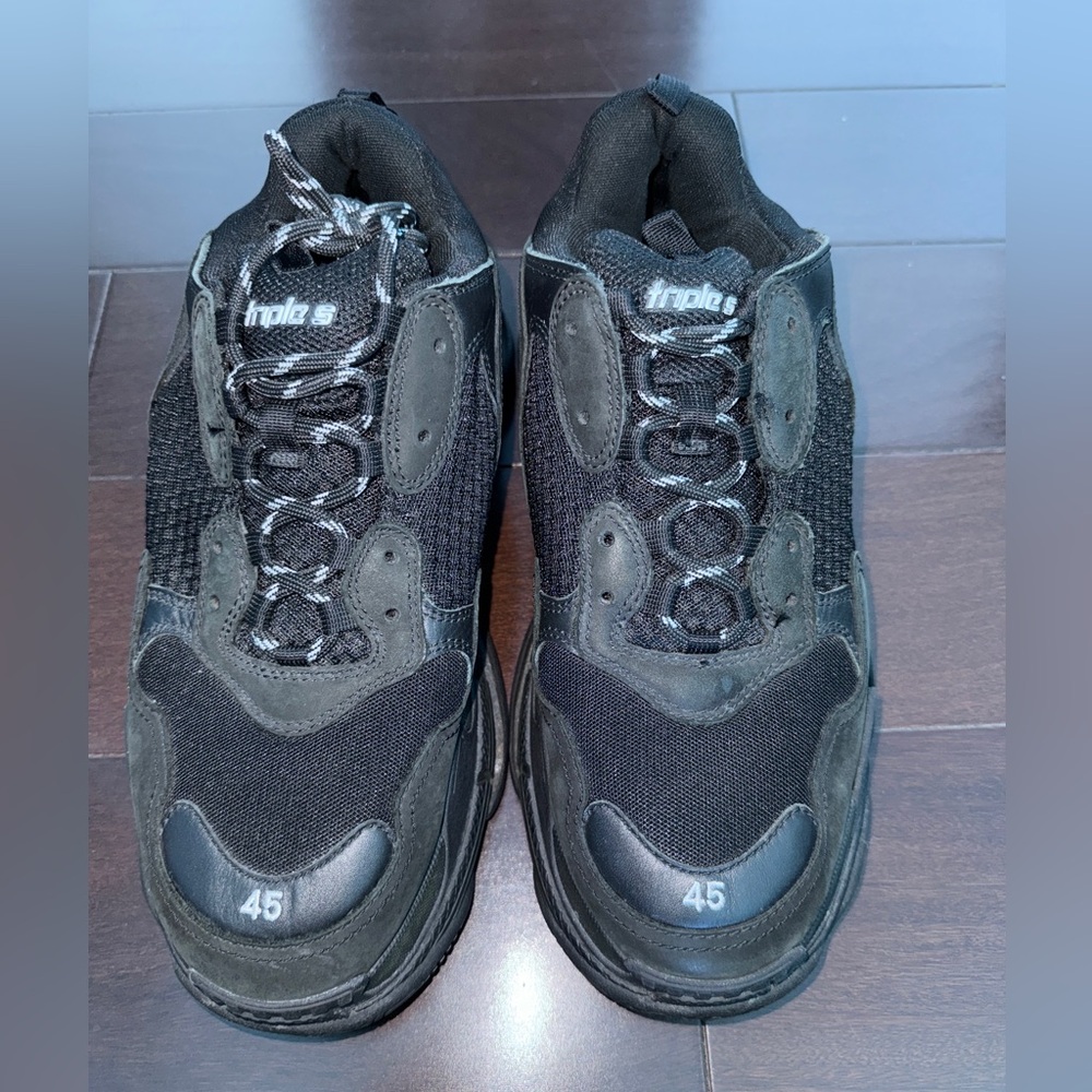 Balenciaga Triple S Men’s sneakers Sz. 45 Good condition. No box available